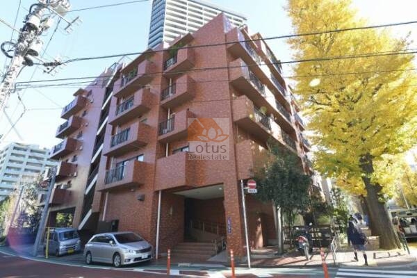 シャンボール白金14｜シャンボール白金は、昭和54年築、7階建てのマンションです。