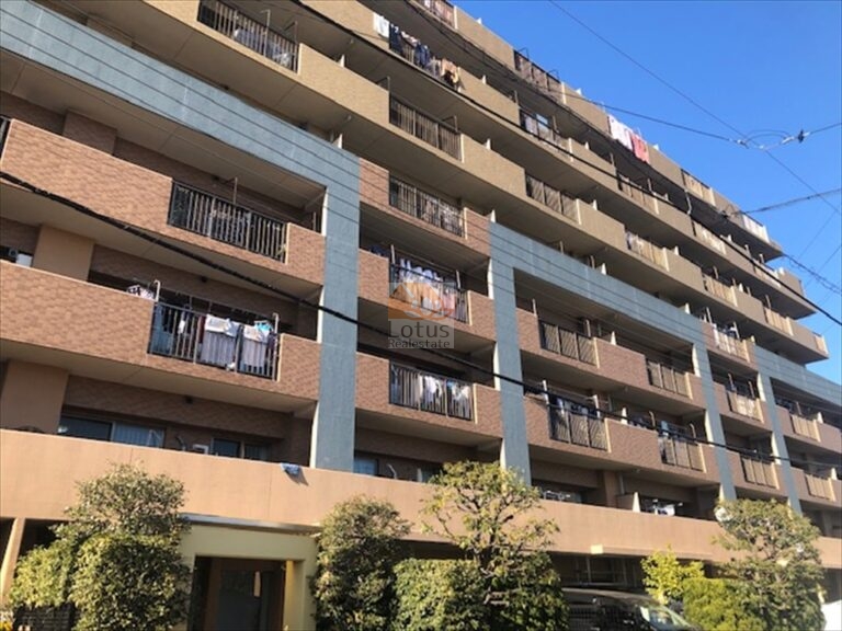 グラン青砥外観２｜グラン青砥は、平成11年築、8階建てのマンションです。