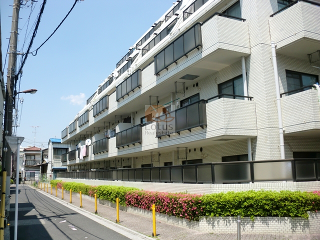 ワコーレ西新井外観 (2)｜ワコーレ西新井は昭和60年築、5階建てのマンションです。