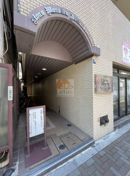 ライオンズマンション浅草駅前エントランス４