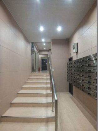 駒形武蔵野マンション外観共用部2｜大規模修繕などを行っているので共用部もきれいです。