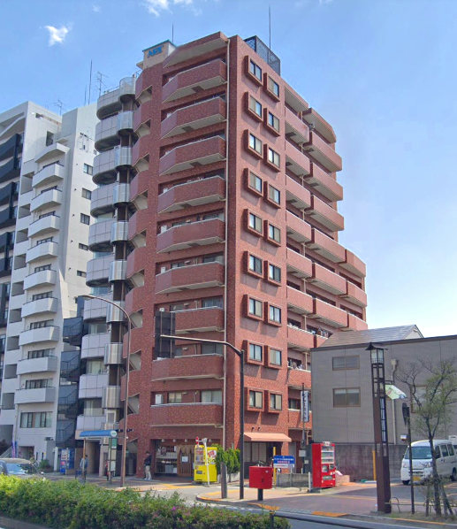 モナークマンション後楽園外観１｜モナークマンション後楽園は昭和58円築、10階建てのマンションです。