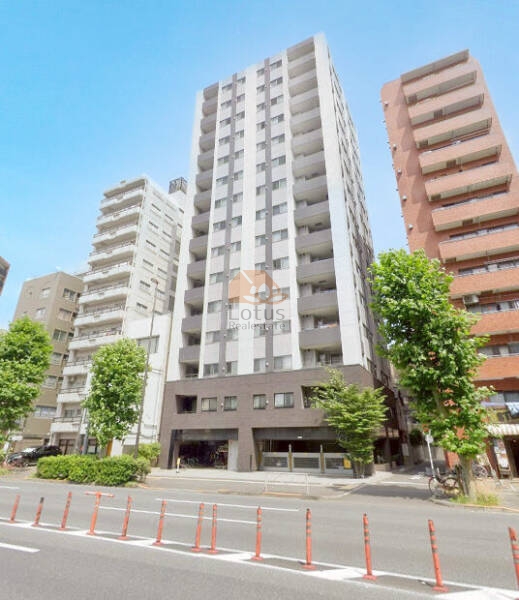 グローベルザ・シティ上野入谷外観２｜グローベルザ・シティ上野入谷は平成24年築、15階建てのマンションです。