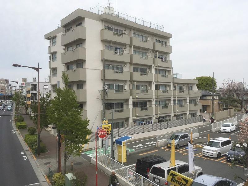 ハイツ中村橋外観２｜ハイツ中村橋は地上6階建てのマンションです。目白通りにあります。