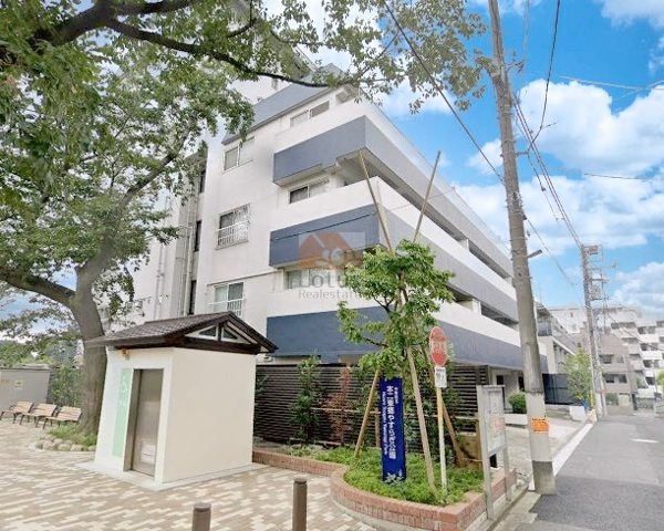 中野坂上コーポ外観５ (1)｜丸の内線「中野新橋」駅、大江戸線・丸ノ内線「中野坂上」駅が利用可です。