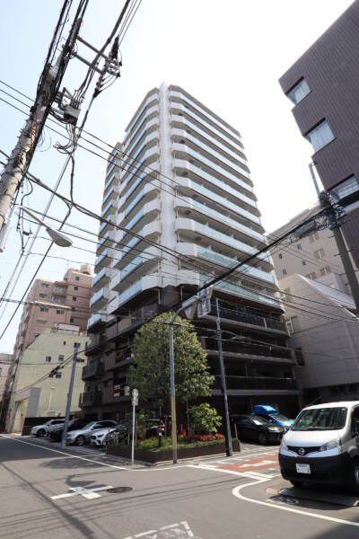グランスイート浅草ウエスト外観1｜グランスイート浅草ウエストは、平成23年築、15階建てのマンションです。