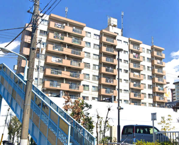 ハイネス東大島外観３｜南側です。