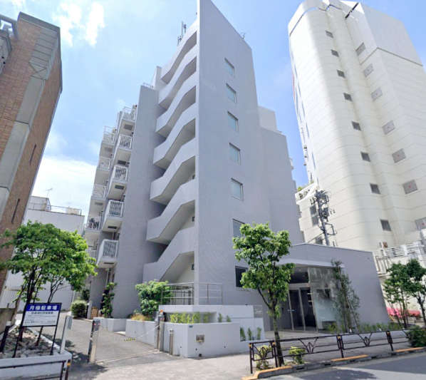 エスポワール渋谷松濤外観１｜エスポワール渋谷松濤は平成１１年築、地上７階建てのマンションです。松濤文化村ストリートに面しています。渋谷駅も徒歩圏内です。