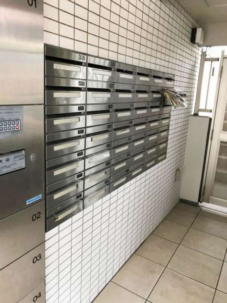 ＸＥＢＥＣ高井戸共用部２｜メールボックスです。