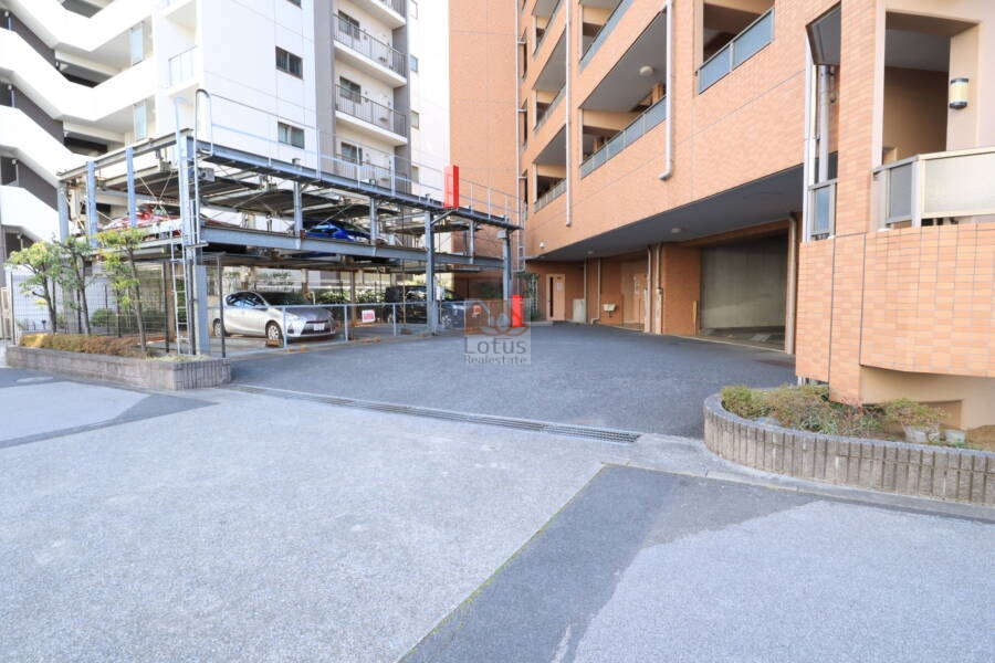 グランシティ東京イースト２共用部1｜機械式駐車場です。