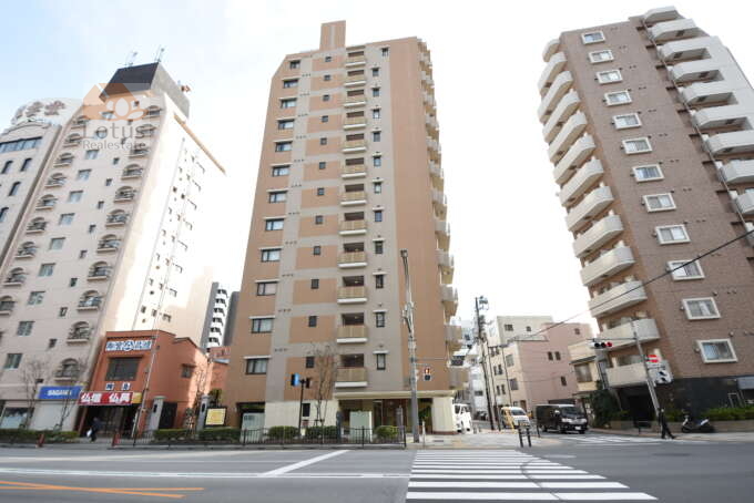 ベルハイム元浅草外観共用部6｜ベルハイム元浅草は平成12年築、13階建のマンションです。