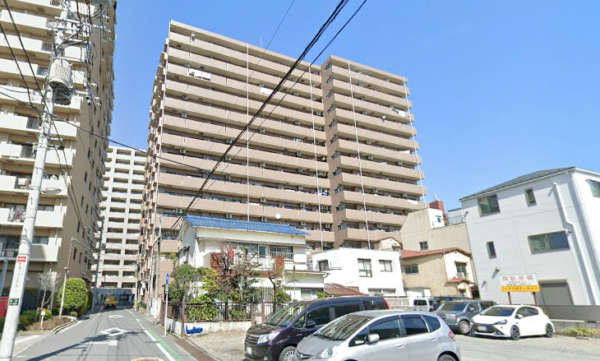 ライオンズマンション荒川公園外観２｜ライオンズマンション荒川公園は平成１０年築、１４階建てのマンションです。