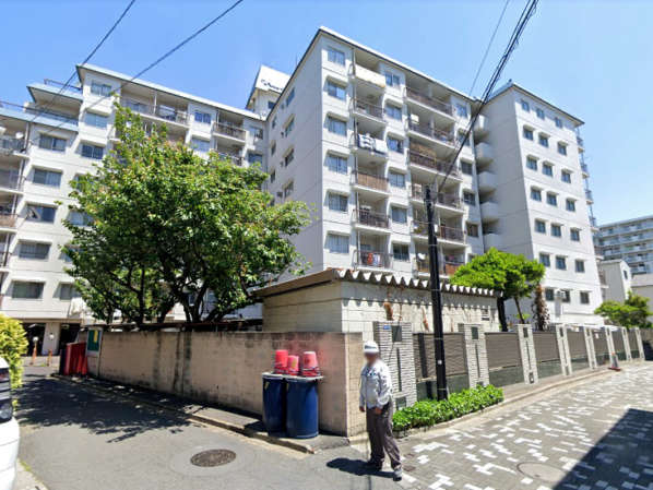 ヴィラロイヤル町屋外観２｜外観です。