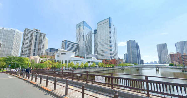 月島四丁目住宅-晴海アイランドトリトンスクエア｜徒歩3分に「晴海トリトンスクエア」があります。