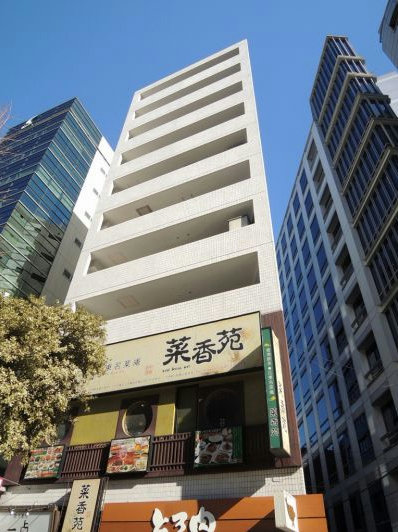 神田小川町ハイツ_外観1｜神田小川町ハイツは地上10階建てのマンションです。小川町駅、淡路町駅、新御茶ノ水駅、御茶ノ水駅、神保町駅が徒歩圏内です。