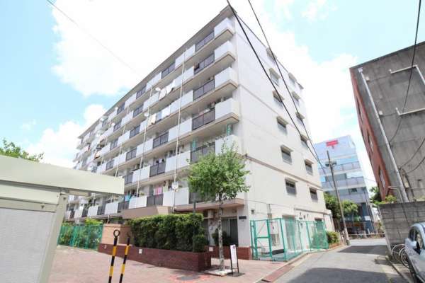 野方丸山ハイツ外観５｜野方丸山ハイツは地上７階建てのマンションです。環七通り沿いです。野方駅から徒歩１０分圏内です。