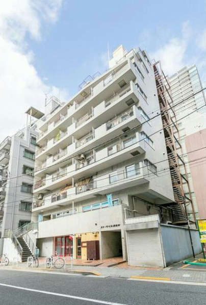 ストークベル浜松町外観２｜ストークベル浜松町は地上１１階建てのマンションです。大通りから一歩入った立地です。最寄り駅は大江戸線・大門駅です。三田線・御成門駅、山手線・浜松町駅、新橋駅も徒歩圏内です。