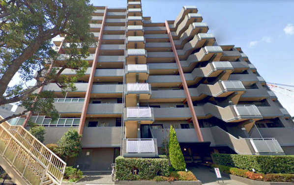 カルム野方外観１｜カルム野方は平成１０年築、１１階建てのマンションです。
