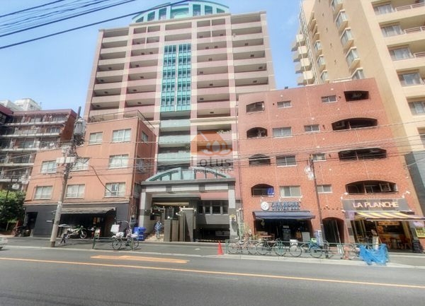ディアナコート恵比寿外観7｜ディアナコート恵比寿は平成11年築、14階建てのマンションです。