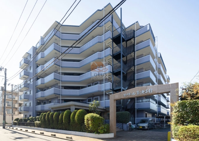セザール第二北千住外観１｜セザール第２北千住は平成8年築、7階建てのマンションです。
