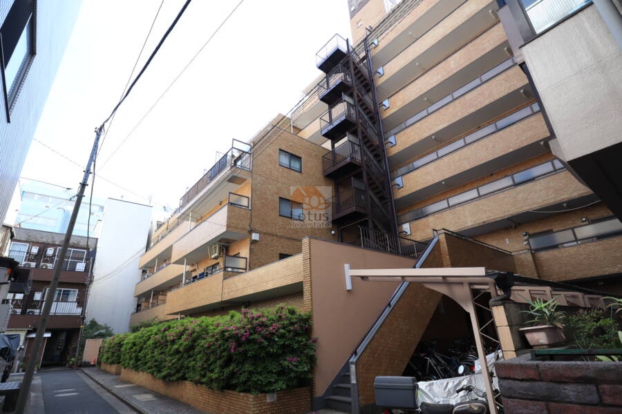 ライオンズマンション菊川第２外観3