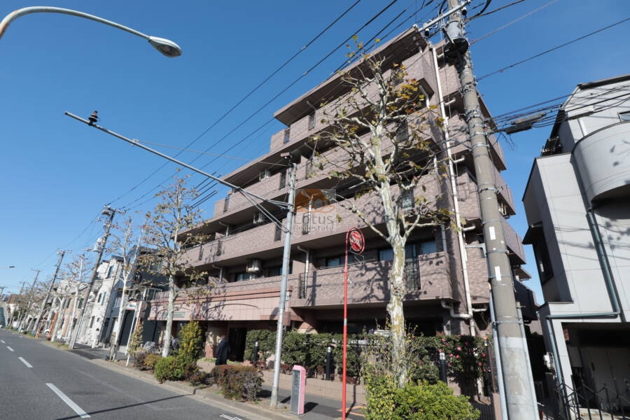 ライオンズマンション中落合第２外観11｜ライオンズマンション中落合第２は、平成８年築、地上５階建てのマンションです。