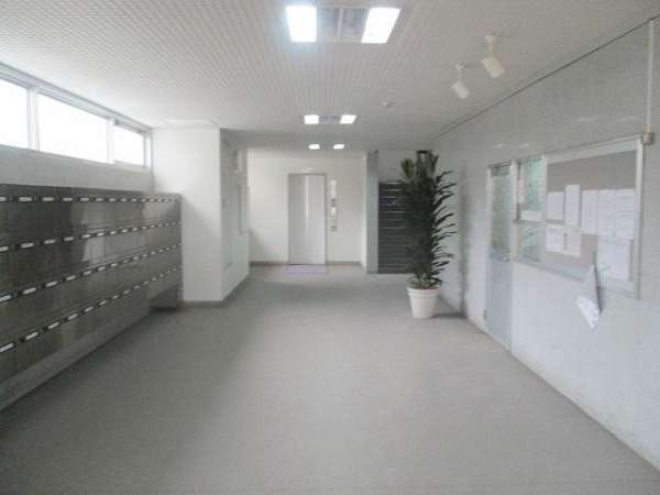 中央マンション共用部１｜共用部です。