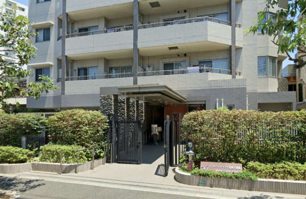 アルファグランデ葛西Ⅴ番街外観３｜エントランスアプローチです。