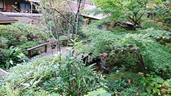パルティール赤坂（日本庭園）｜共用部の日本庭園です。