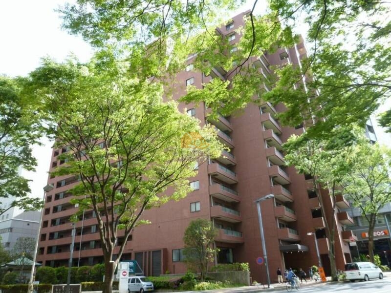 ファミール西新宿6｜ファミール西新宿は昭和55年築、15階建てのマンションです。