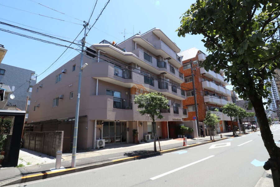 ライオンズマンション西小岩第２は昭和62年築、10階建のマンションです。