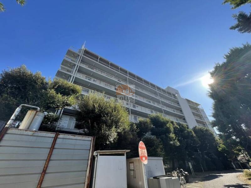 ドミール早稲田外観４｜東西線「早稲田」駅から徒歩2分の立地です。