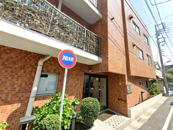ライオンズマンション白金外観１｜ライオンズマンション白金は昭和５２年築５階建てのマンションです。
