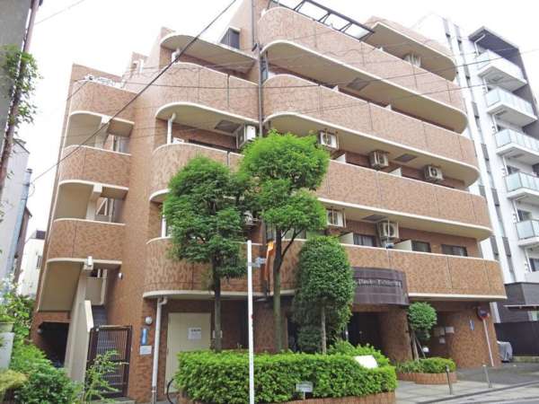 ライオンズマンション西日暮里北は平成１年築、５階建てのマンションです。