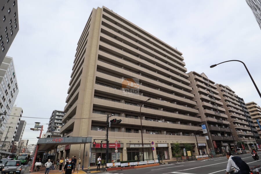 ランドール浅草外観2