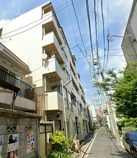 上野の森リリエンハイム外観１｜周辺には上野公園、谷中霊園があり、すぐ近くには人気の古民家カフェがある谷根千エリアです。