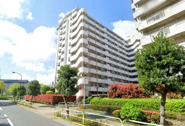 けやき通り北九番館外観３｜けやき通り北九番館は平成４年築、１１階建てのマンションです。敷地内には駐車場、駐輪場、バイク置き場があります。