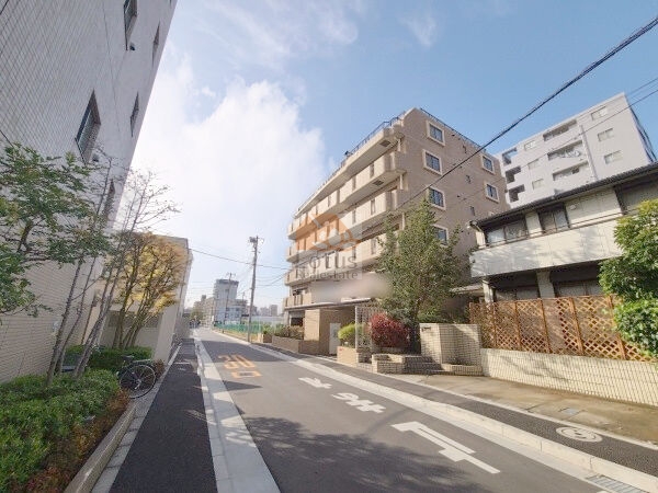 ヴァンクールイースト葛西外観３｜ヴァンクールイースト葛西は平成10年築、7階建てのマンションです。