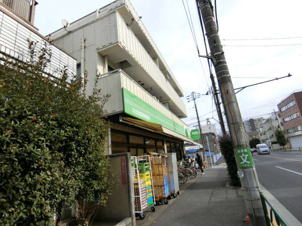 エンゼルハイム荻窪周辺｜徒歩１分のところにコープみらいミニコープ松庵店もあります。安く品質が良いという評判です。