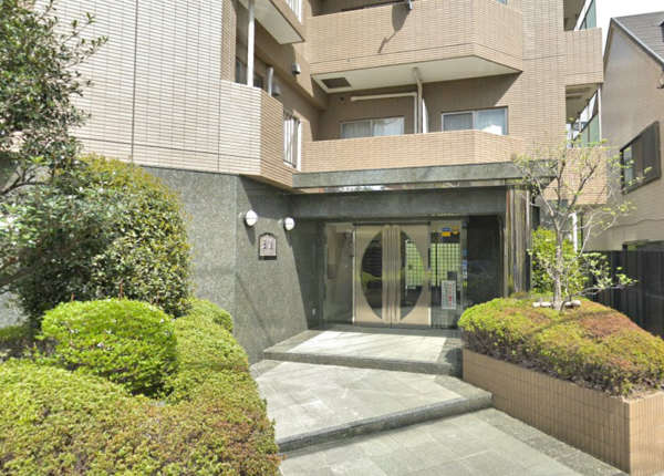 菱和パレス広尾円ｔのランス２｜エントランスアプローチです。