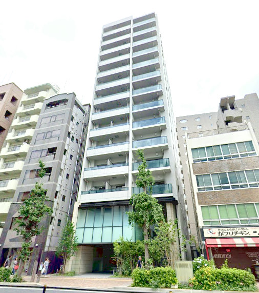 アトラス本郷三丁目外観２｜アトラス本郷三丁目は平成31年築、14階建てのマンションです。本郷通りに面しています。