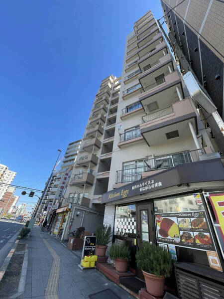 北千住ダイヤモンドマンション外観４｜北千住ダイヤモンドマンションは、昭和５３年築の１２階建てです。