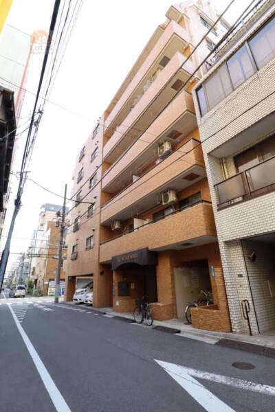 ダイアパレス三筋外観3｜東側にエントランスがあります。