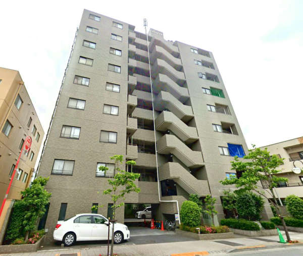 ゼファー一之江外観１｜ゼファー一之江は平成９年築、１０階建のマンションです。今井街道に沿いにあります。最寄り駅は都営新宿線「一之江」駅です。