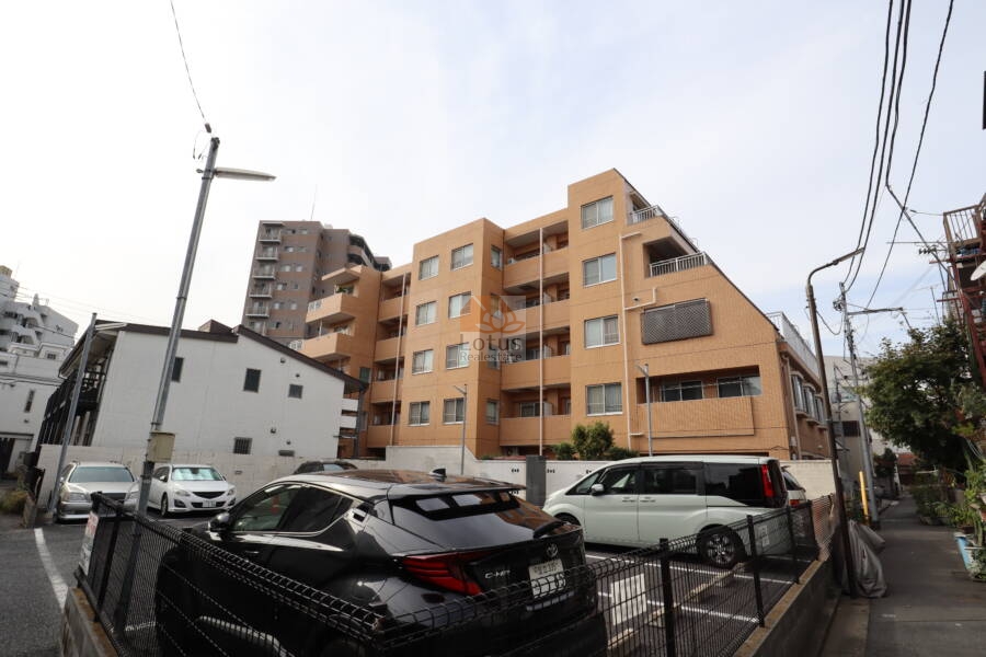 バームハイツ隅田公園外観1｜バームハイツ隅田公園は昭和６１年７月完成、５階建てのマンションです。