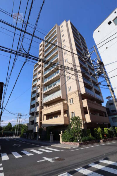 ヴェレーナ木場公園外観2｜ヴェレーナ木場公園は平成２８年築の１３階建てです。木場公園が近く、住環境良好です。