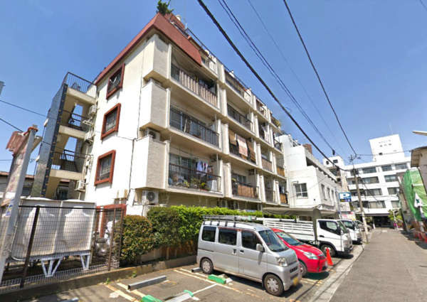 パークサイドマンション高円寺外観１｜パークサイドマンション高円寺は昭和４５年築の７階建てです。