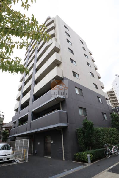 レーベンシティオリスタイル東京亀戸外観2｜東南側の建物前は戸建て住宅のため、日当たり良好です。