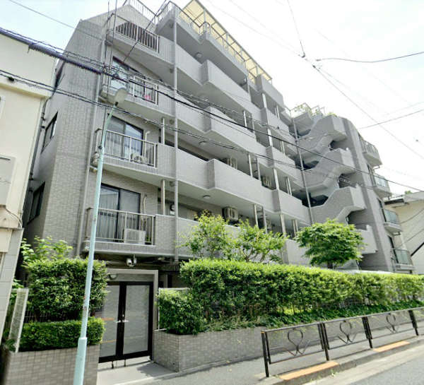 ワールドパレス文京本駒込外観３｜ワールドパレス文京本駒込は平成１０年築の６階建てです。周辺は静かな住宅街です。