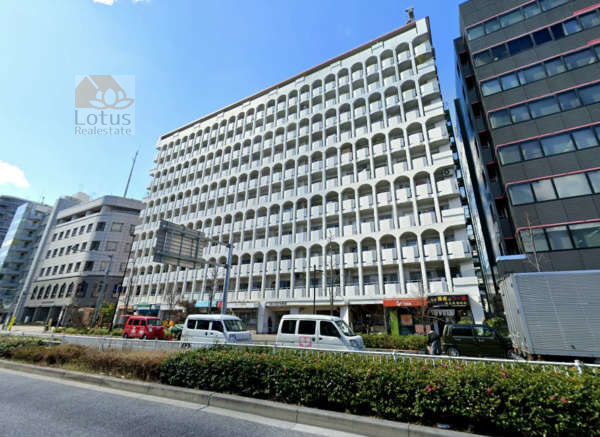 ヴァン・ヴェール新宿外観２｜ヴァンヴェール新宿は昭和５３年築、１２階建てのマンションです。